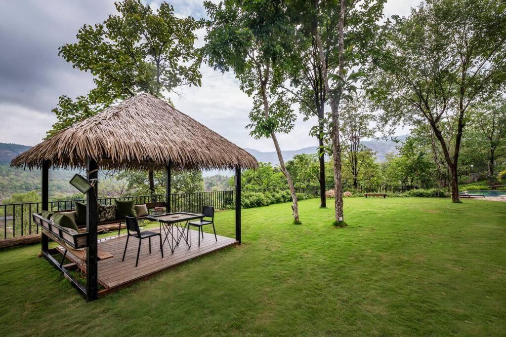 Saffronstays Sonnet Khopoli Exterior photo